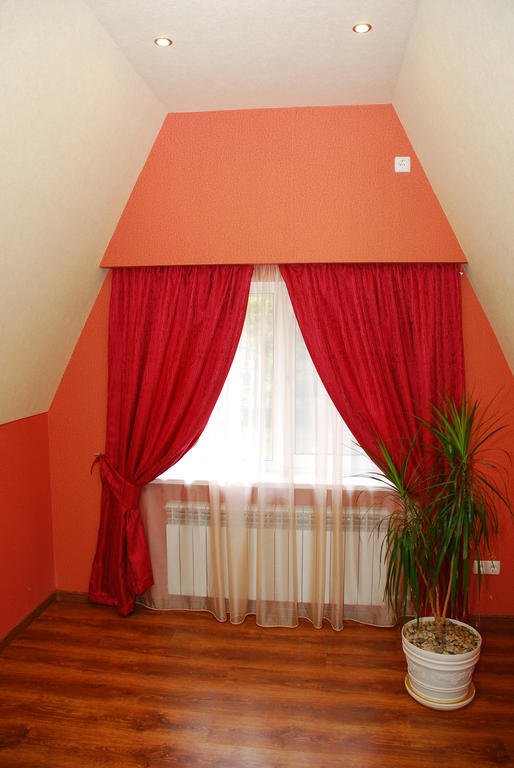 Hotel Yar Kharkov Bilik gambar