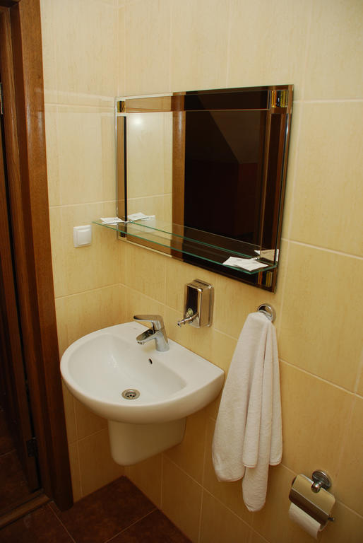 Hotel Yar Kharkov Bilik gambar