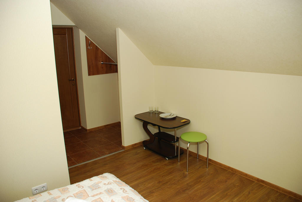 Hotel Yar Kharkov Luaran gambar