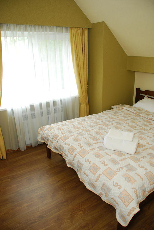 Hotel Yar Kharkov Luaran gambar