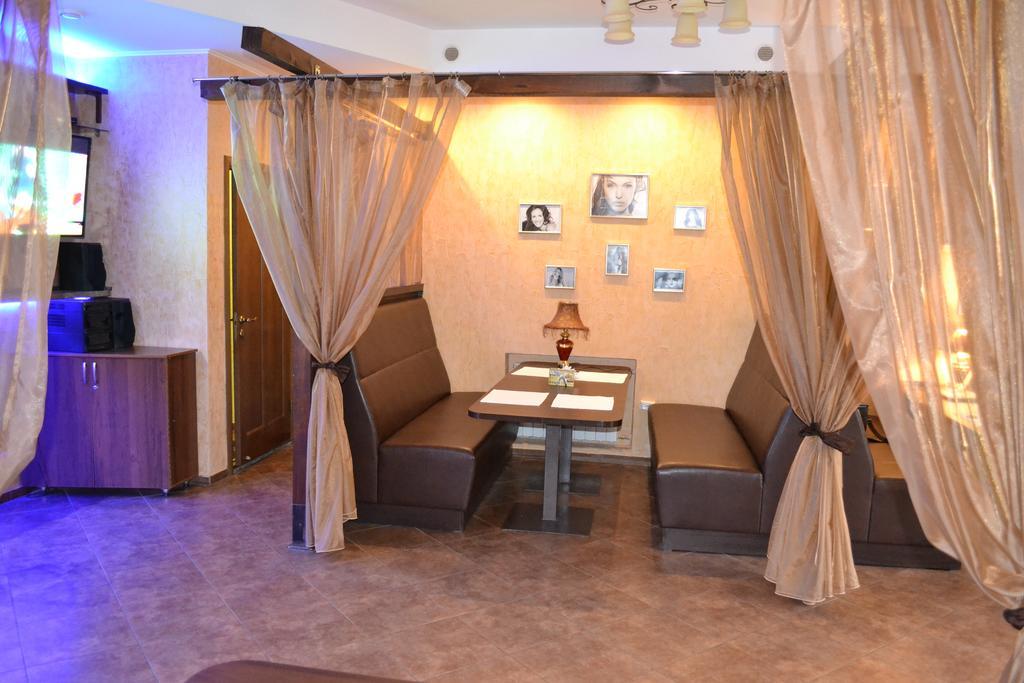 Hotel Yar Kharkov Luaran gambar