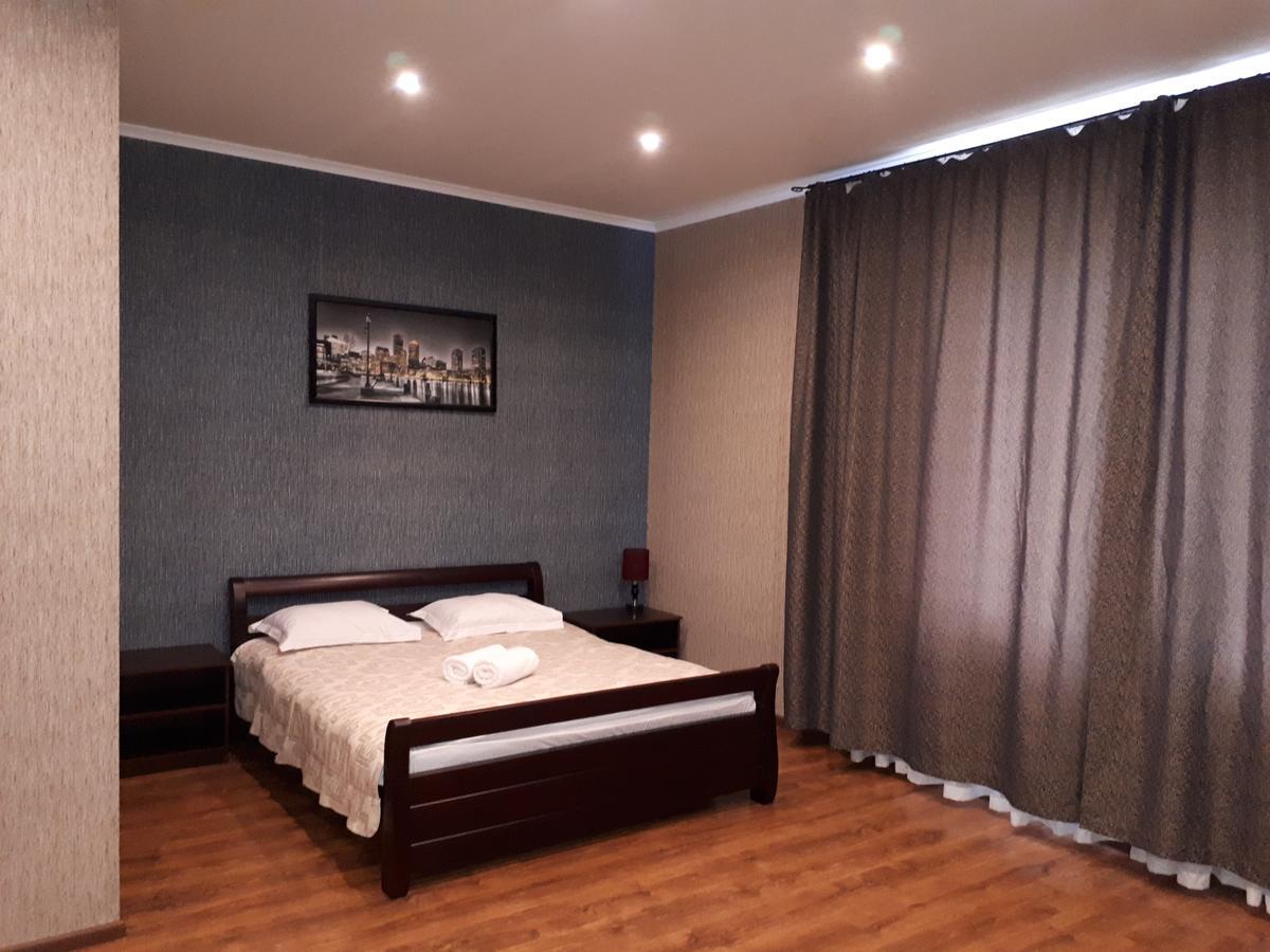 Hotel Yar Kharkov Luaran gambar